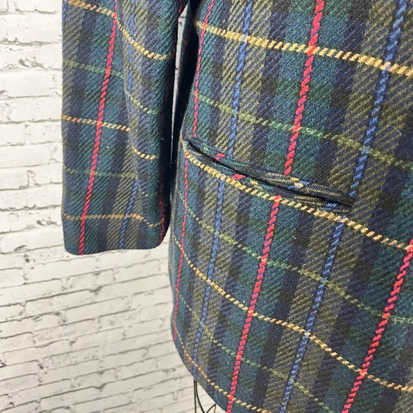 Vintage wool plaid green blazer with shoulder pads, & contrast collar,80’s,sz 14 - Picture 5 of 12